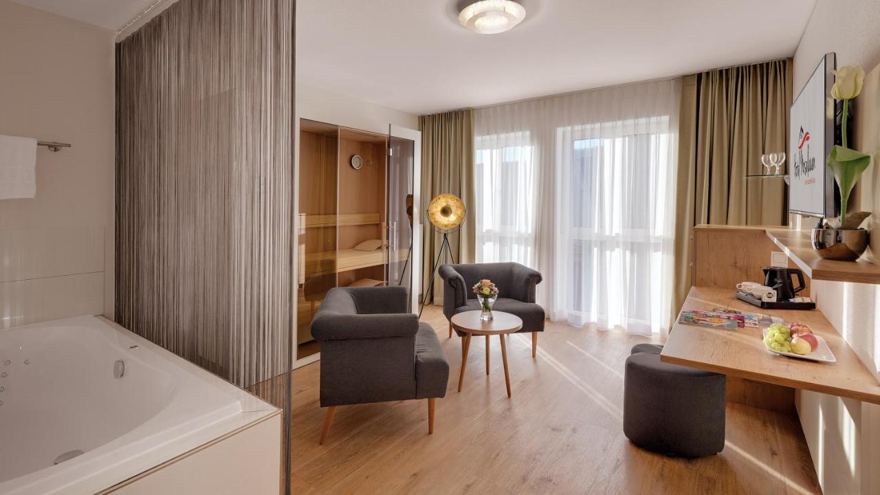 Hotel Moselauen Commune fusionnée de Commune fusionnée de Bernkastel-Kues Extérieur photo