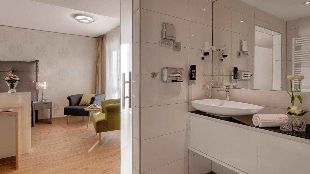 Hotel Moselauen Commune fusionnée de Commune fusionnée de Bernkastel-Kues Extérieur photo